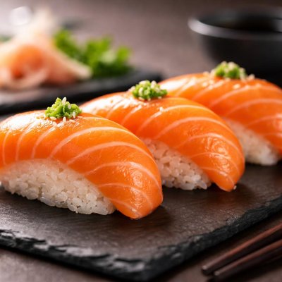 Jumbo salmon sushi