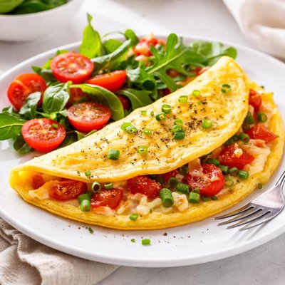 Omelette with tomato