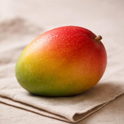 One medium size mango