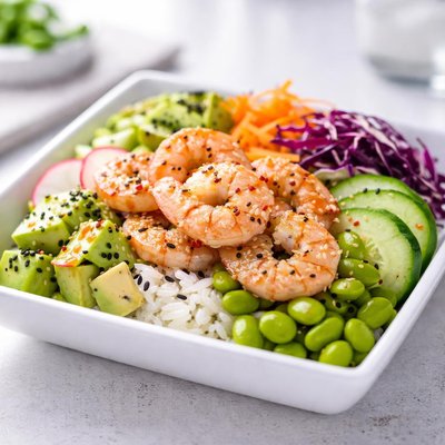 Poke bowl shrimp