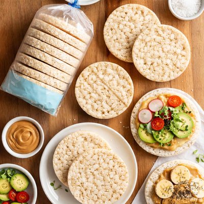 Quaker oats lightly salted rice cakes