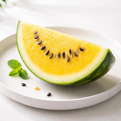 Quarter cup yellow watermelon