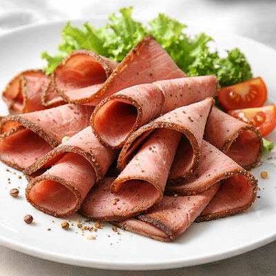Roast beef deli meat
