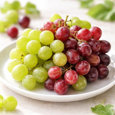Seedless grapes