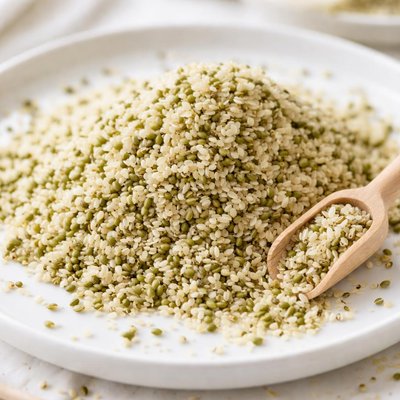 semillas de cáñamo peladas