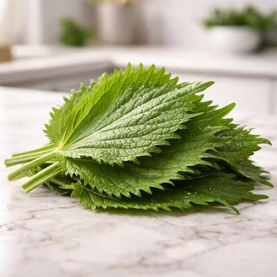 Shiso leaves