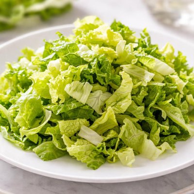 Shredded romaine lettuce