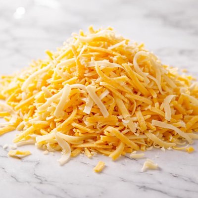撒上刨碎的芝士