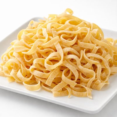 Uncooked egg noodles