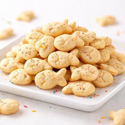 Vanilla cupcake goldfish