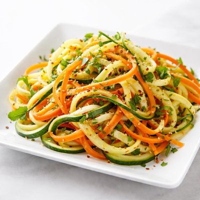 Zucchini and carrot salad