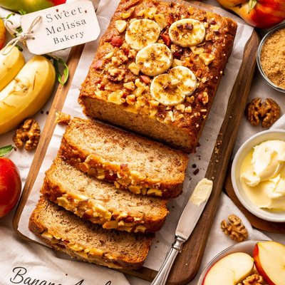 Image of Banana Apple Bread from the Sweet Melissa Bakery