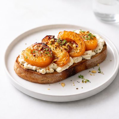 Image of Broiled Apricot and Cheese Toast