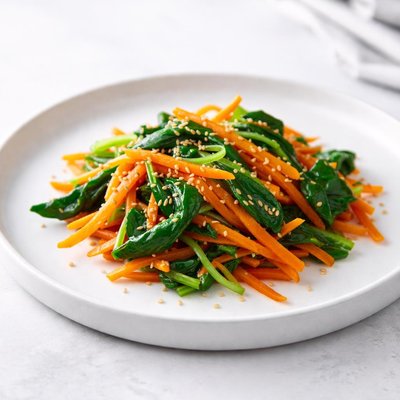 Image of Carrot and Spinach Stirfry
