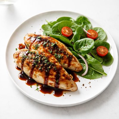 Image of Chicken with Balsamic Glaze and Fresh Spinach