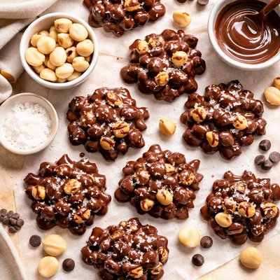 Image of Chocolate Macadamia Nut Clusters