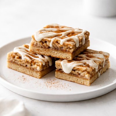 Image of Cinnamon Bun Bars