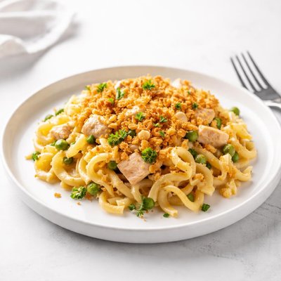 Image of Cracker Crumb Topped Chicken and Noodle Casserole