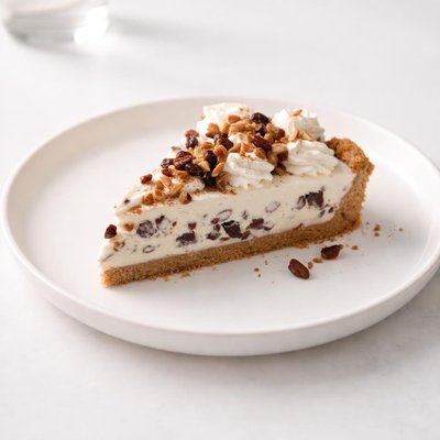 Image of Creamy Raisin Date Pie
