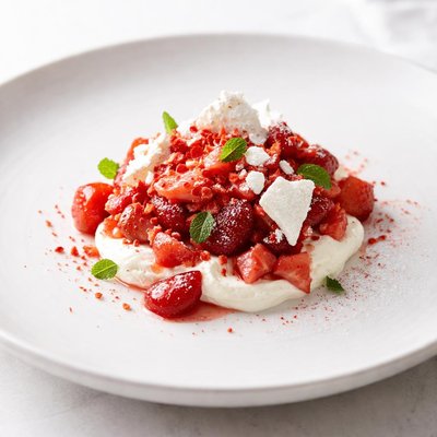 Image of Crushed Strawberries and Cream