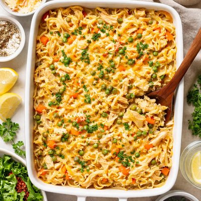 Image of Easy Creamy Chicken Noodle Bake