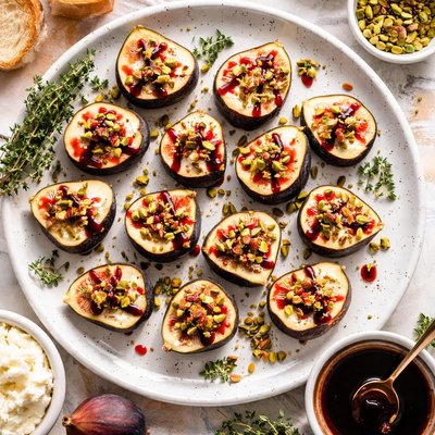 Image of Figs with Goat Cheese and Port Syrup
