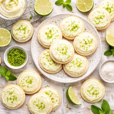 Image of Frosted Lime Wafers