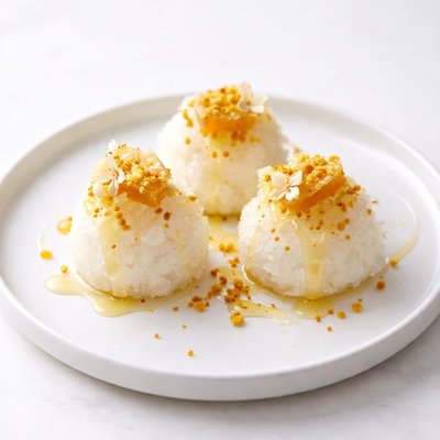 Image of Honey Bee Snowballs