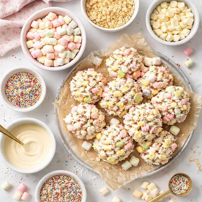 Image of Marshmallow Drops No Bake