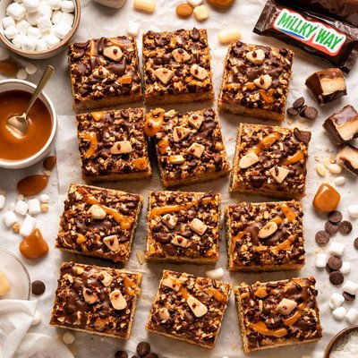 Image of Milky Way Caramel Crispy Bars