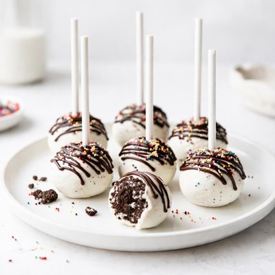 Image of Oreo Party Pops