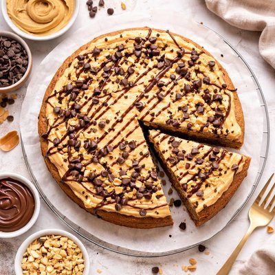 Image of Peanut Butter Chocolate Chip Cake