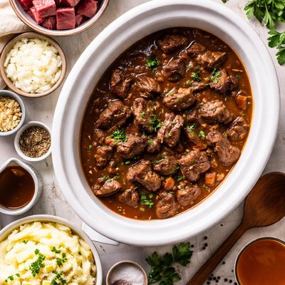 Image of Quick and Easy Crock Pot Beef Tips