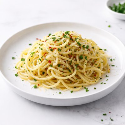 Image of Espaguetis sin gluten al aglio e olio