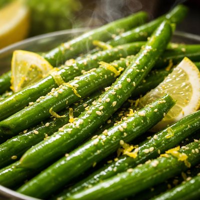 Image of Steamed Green Beans with Lemon and Sesame Seeds