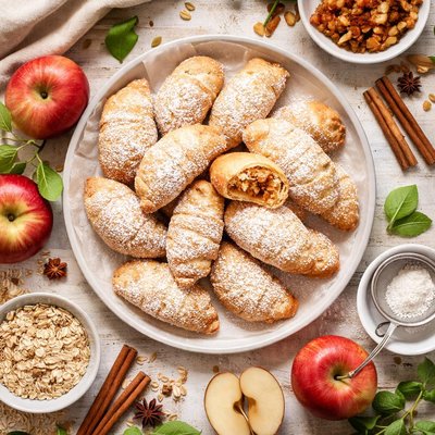 Image of Turkish Apple Turnovers Elmali Kurabuje