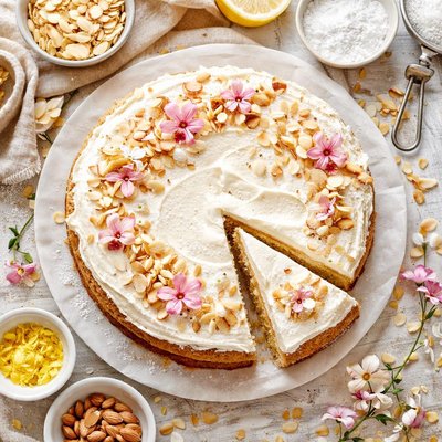 Image of White Almond Cake Versatile