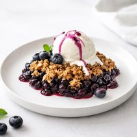 Blueberry Crisp La Mode