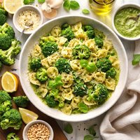 Bow Tie Pasta with Broccoli and Broccoli Sauce