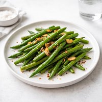 Breezy Garlic Green Beans