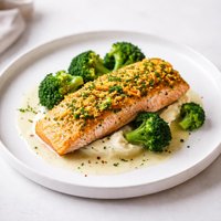 Broccoli and Cheddar Salmon