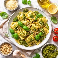 Cheese Ravoli with Pesto