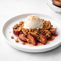 Cinnamon Plum Crumble