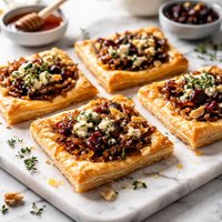 Craze E Caramelized Onion Cranberry and Blue Cheese Squares