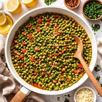 Creole Garlic Peas