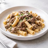 Crock Pot Creamy Beef and Pasta