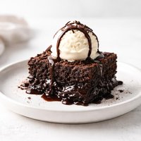 Crock Pot Hot Fudge Brownie Cake