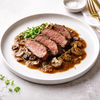 Deer Steaks and Gravy Venison