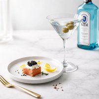 Dry Bombay Blue Sapphire Martini
