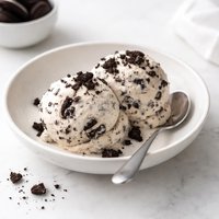 Easy Oreo Ice Cream